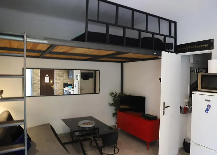 דירה Cozy In Est *